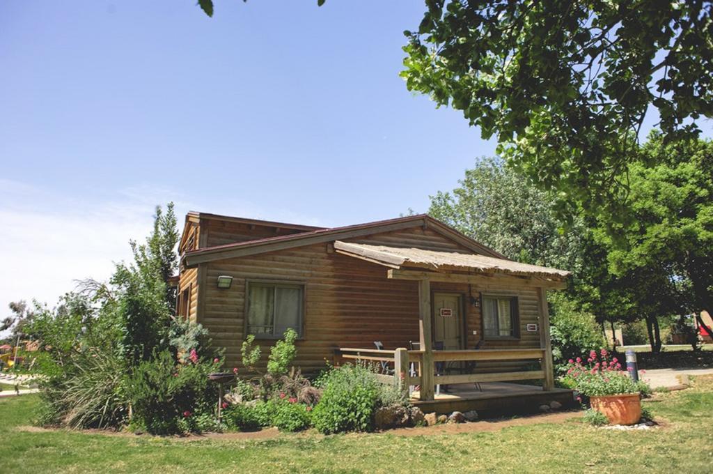 Ein Zivan Village Resort Екстериор снимка